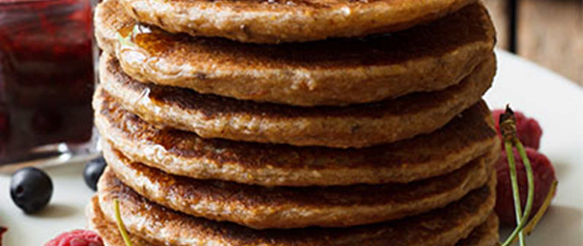 A pile of American breakfast pancakes